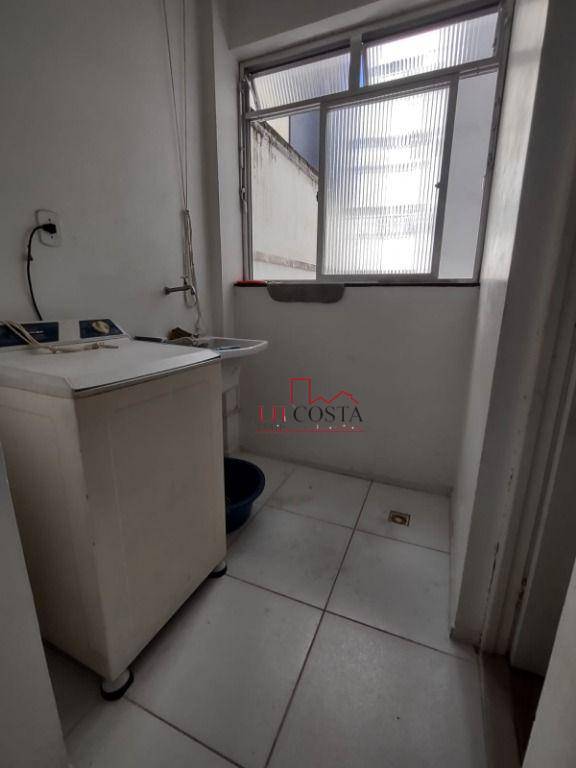 Apartamento à venda com 2 quartos, 75m² - Foto 27