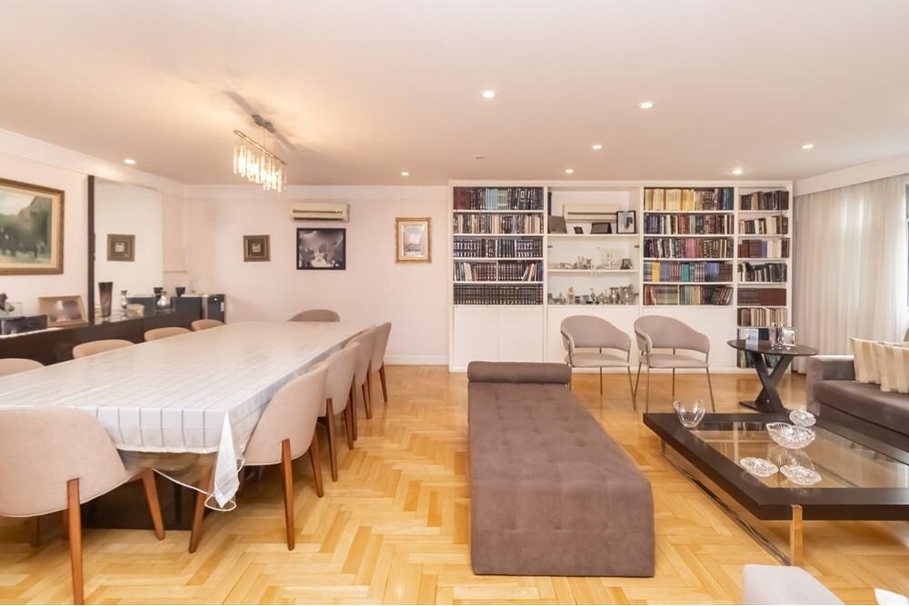 Apartamento à venda com 4 quartos, 200m² - Foto 11