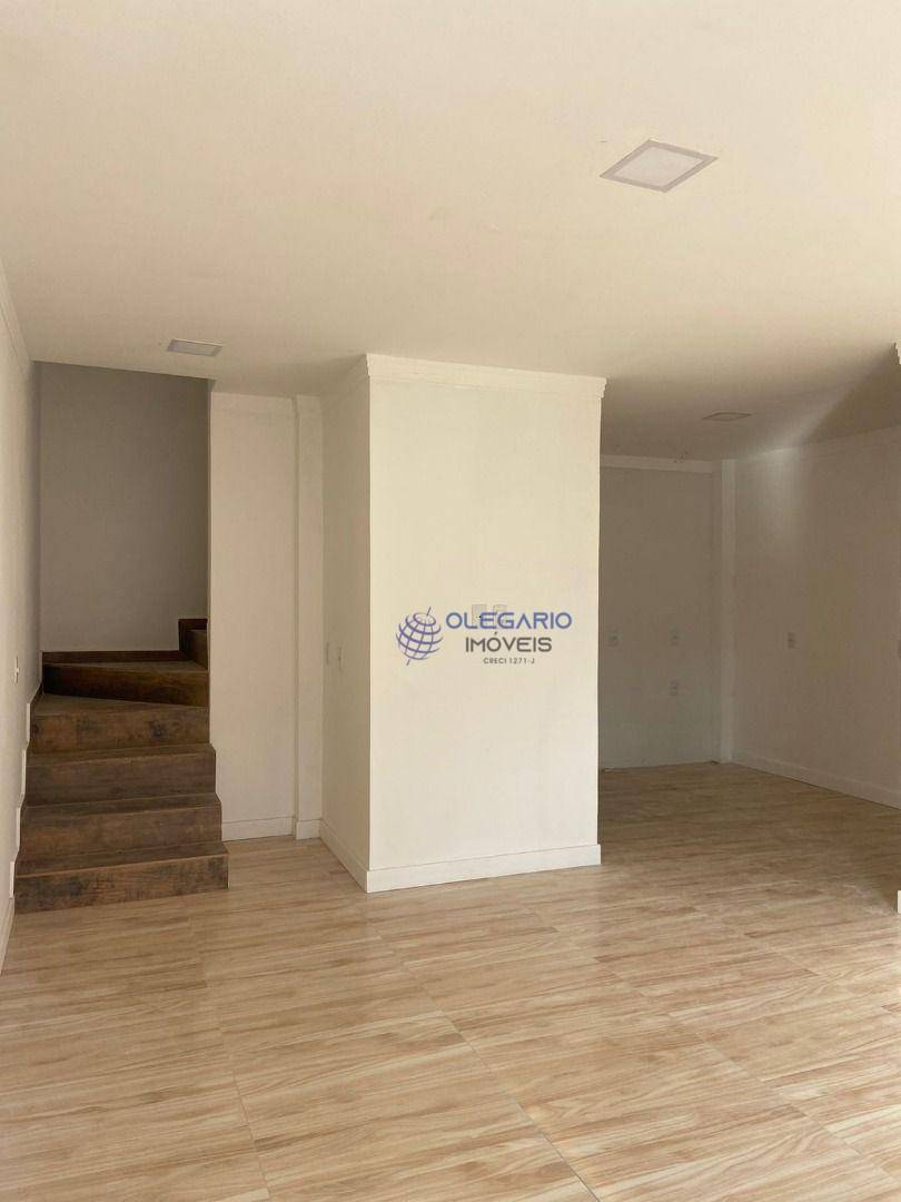 Sobrado à venda com 2 quartos, 80m² - Foto 11