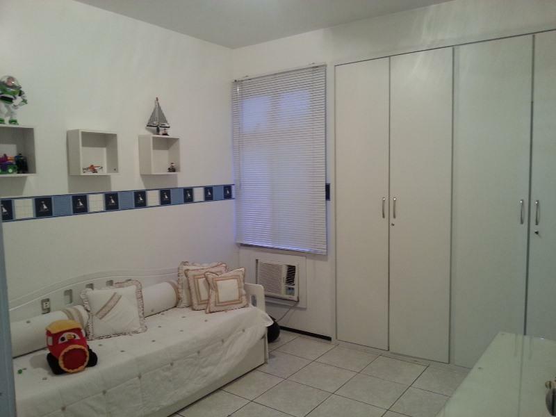 Apartamento à venda com 3 quartos, 156m² - Foto 17