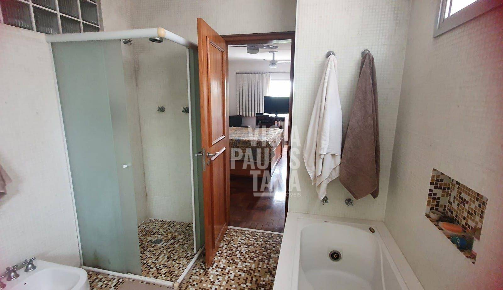 Apartamento à venda com 3 quartos, 189m² - Foto 12