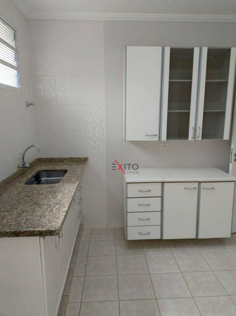 Apartamento à venda com 3 quartos, 83m² - Foto 4