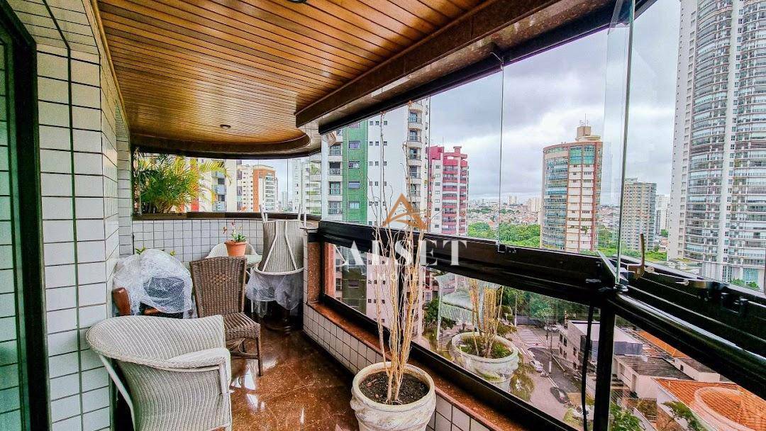 Apartamento à venda e aluguel com 4 quartos, 226m² - Foto 1