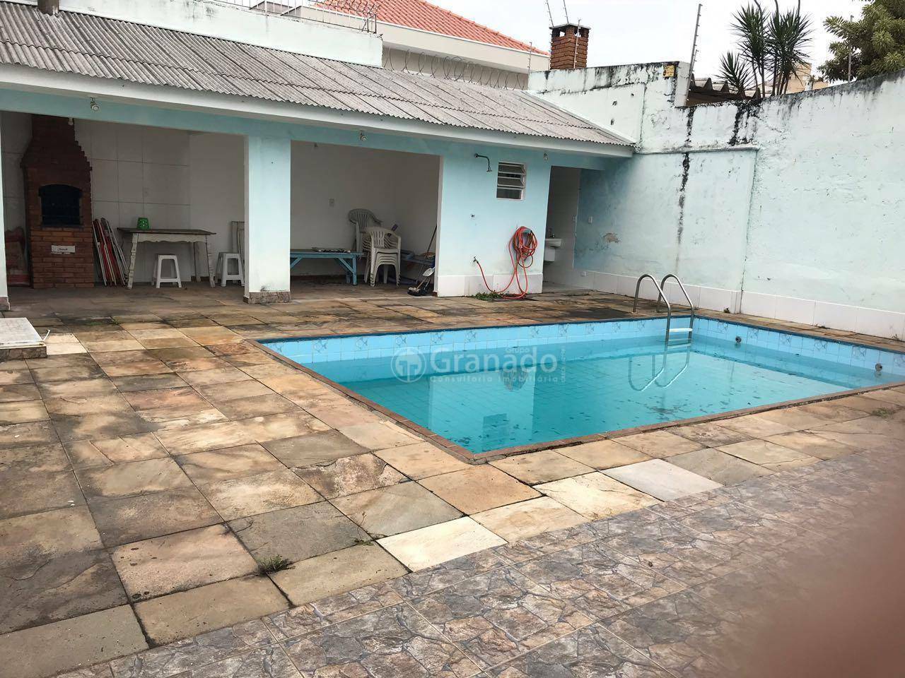 Sobrado à venda com 2 quartos, 222m² - Foto 1