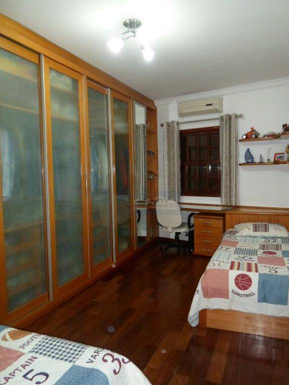 Sobrado à venda e aluguel com 3 quartos, 278m² - Foto 34