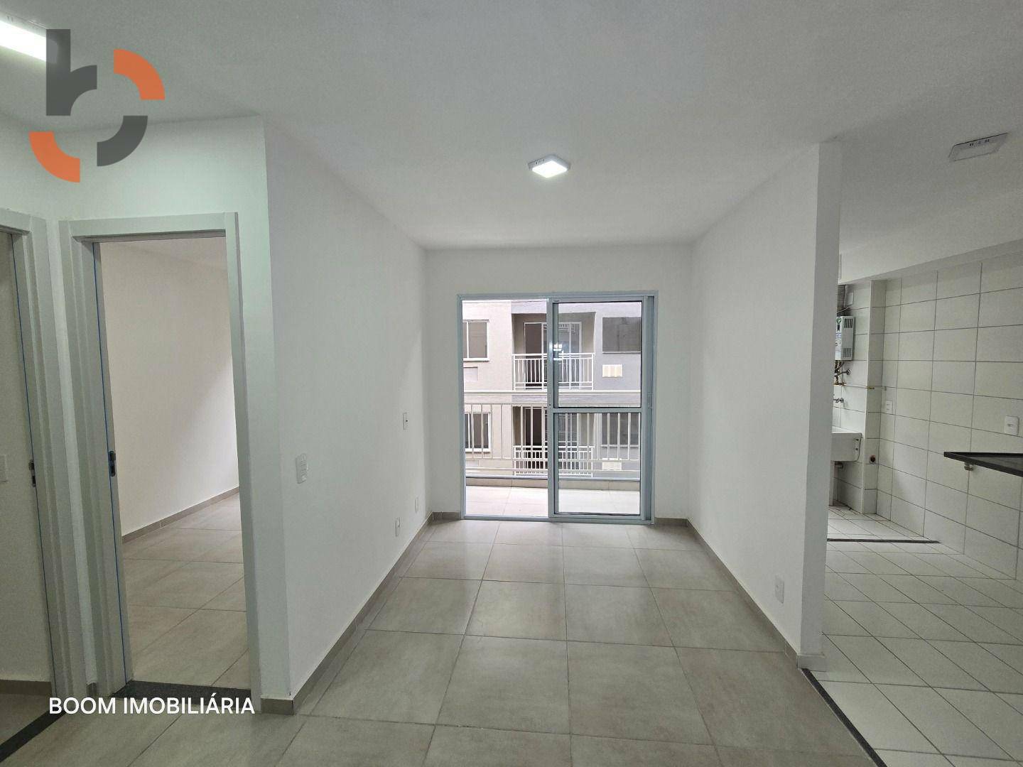 Apartamento para alugar com 2 quartos, 62m² - Foto 2