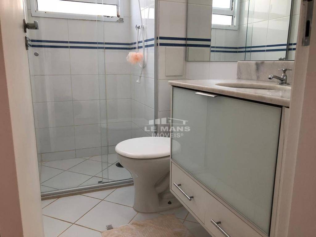 Apartamento à venda com 2 quartos, 63m² - Foto 14