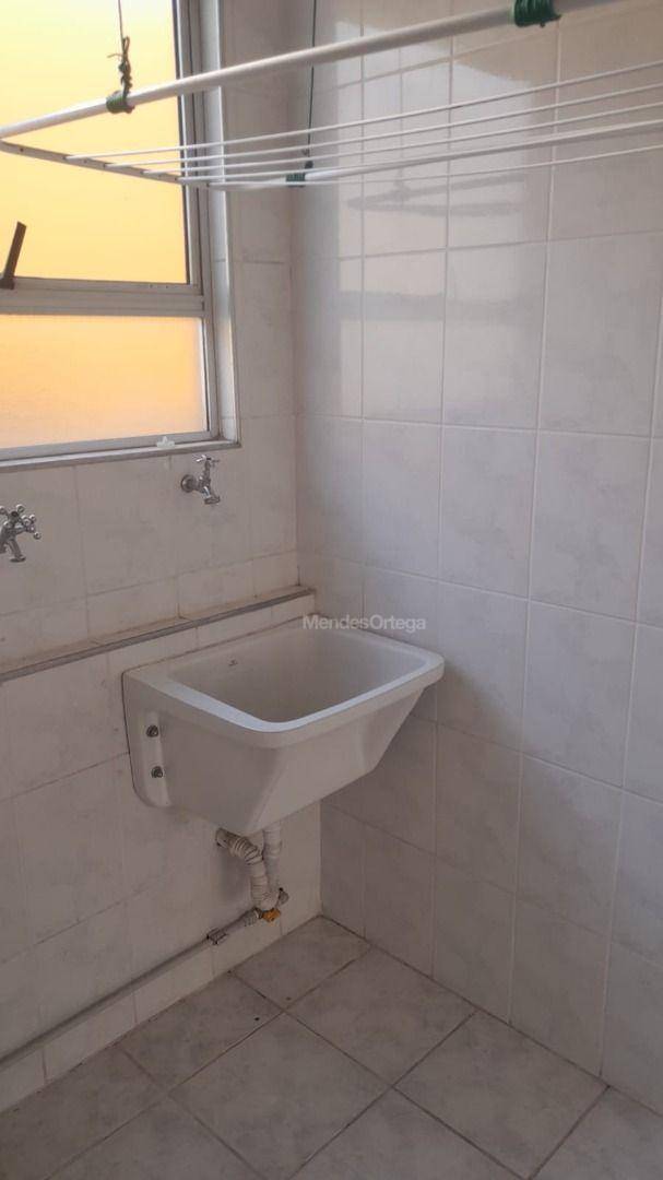 Apartamento à venda com 2 quartos, 47m² - Foto 11