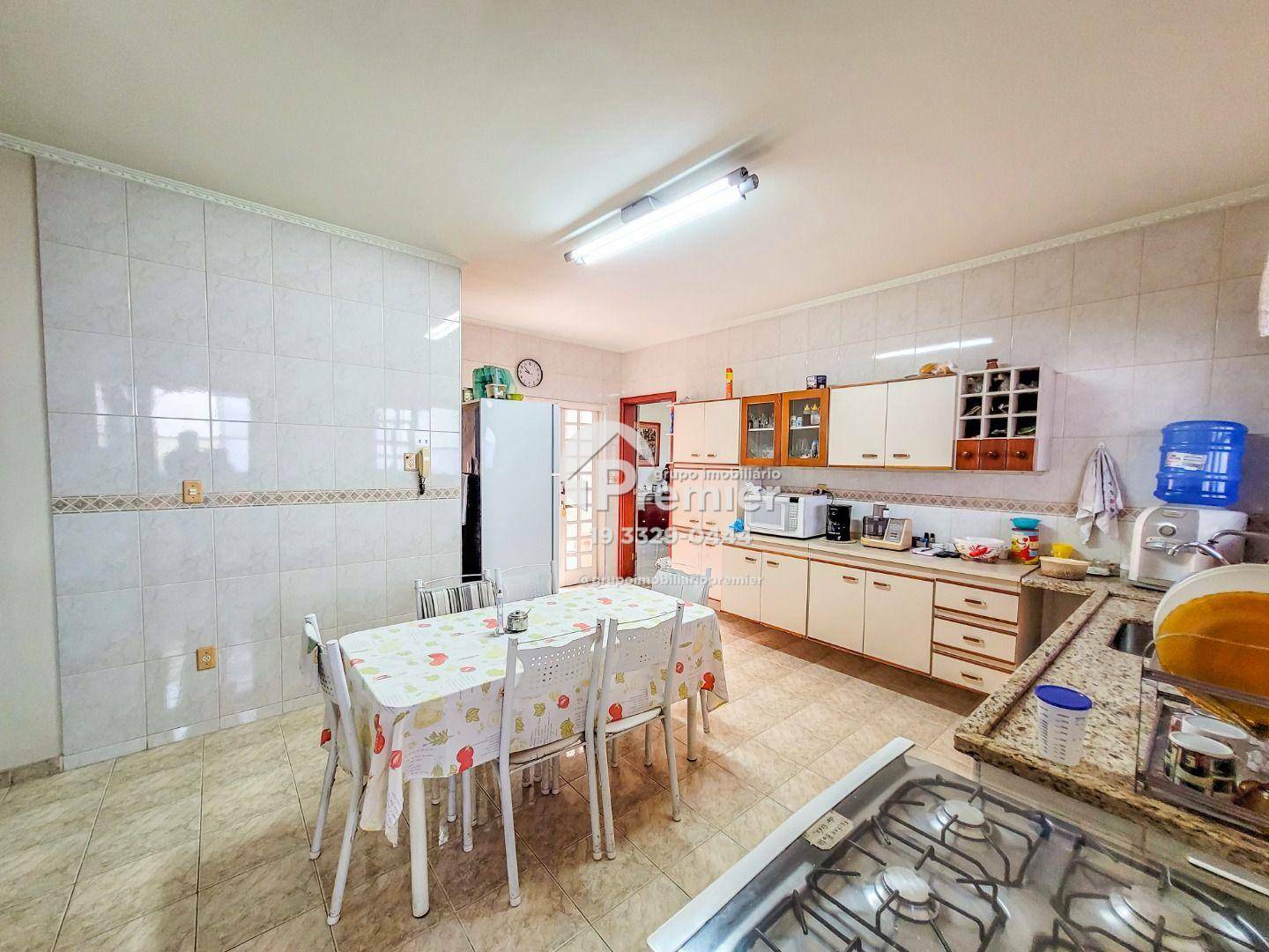 Casa à venda com 3 quartos, 293m² - Foto 23