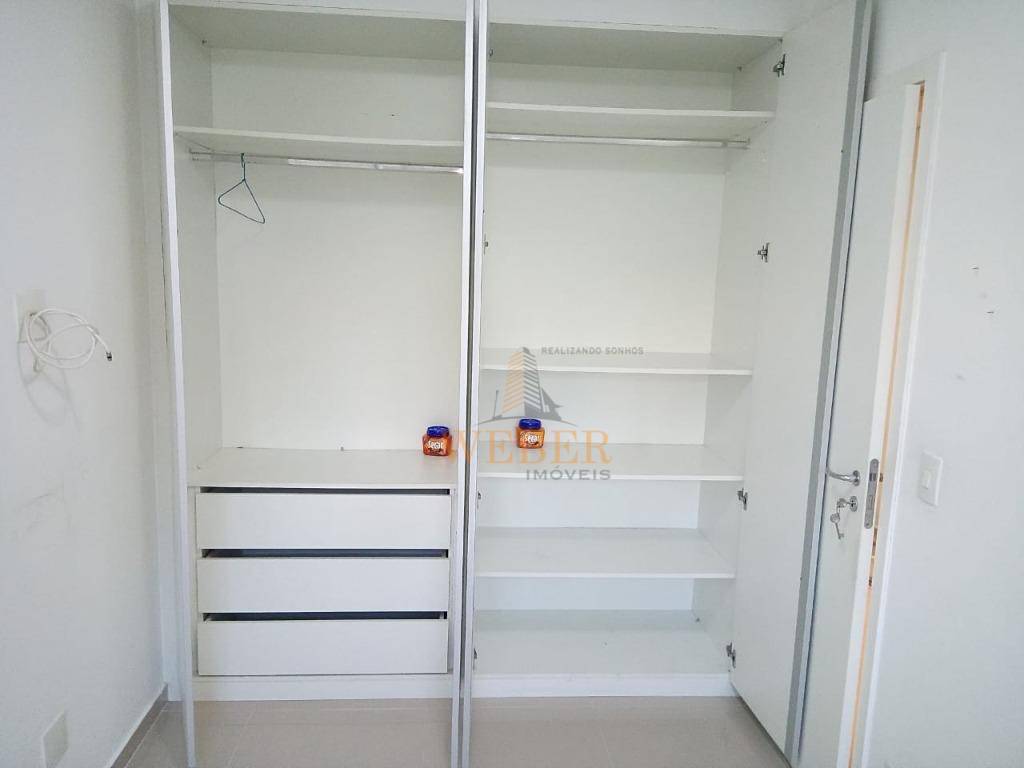 Apartamento à venda com 2 quartos, 68m² - Foto 11