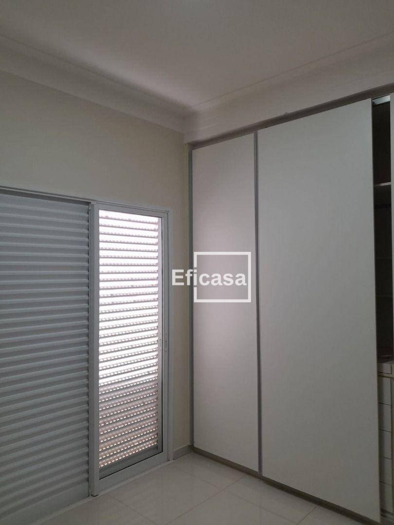 Casa à venda com 3 quartos, 300m² - Foto 21