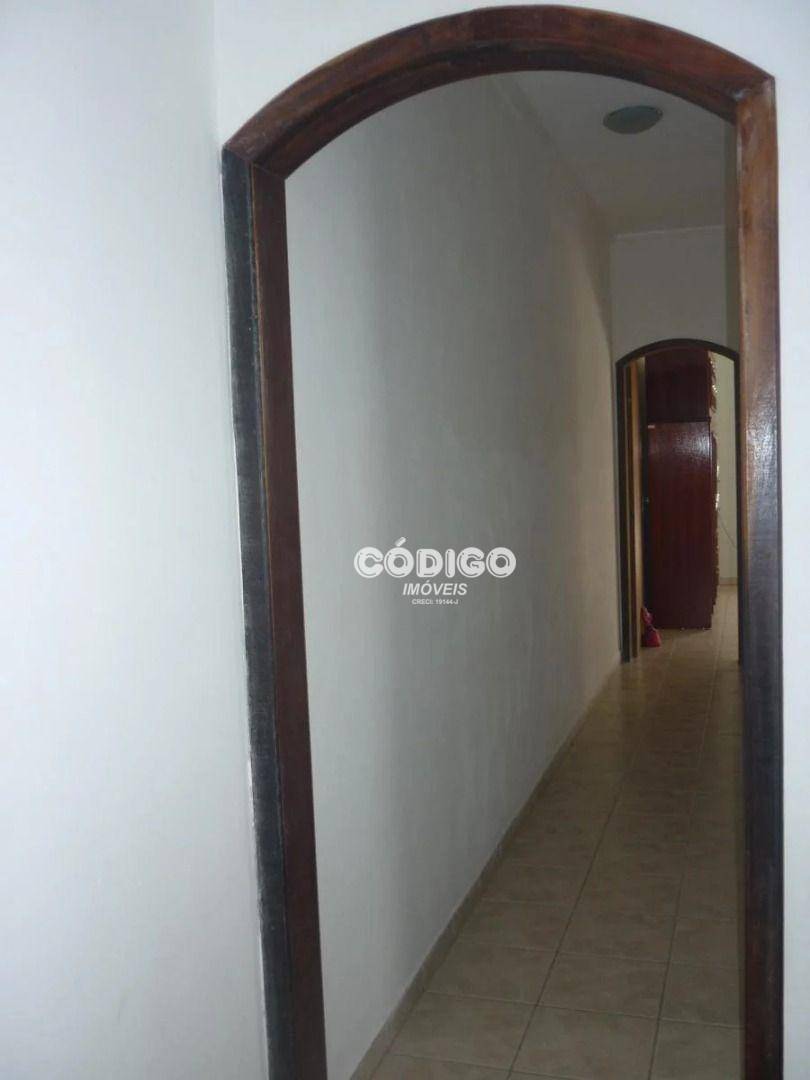 Sobrado à venda com 4 quartos, 260m² - Foto 6