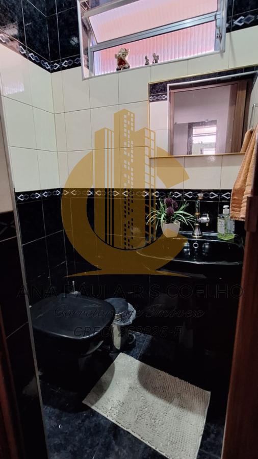 Sobrado à venda com 3 quartos, 200m² - Foto 17