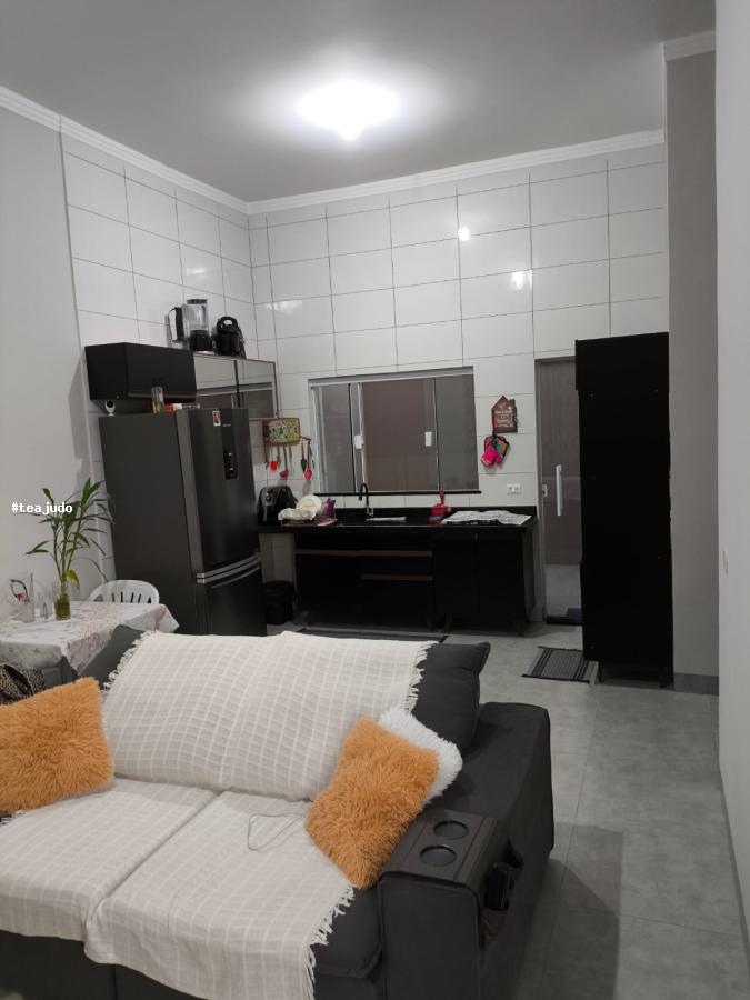 Casa à venda com 2 quartos, 222m² - Foto 3