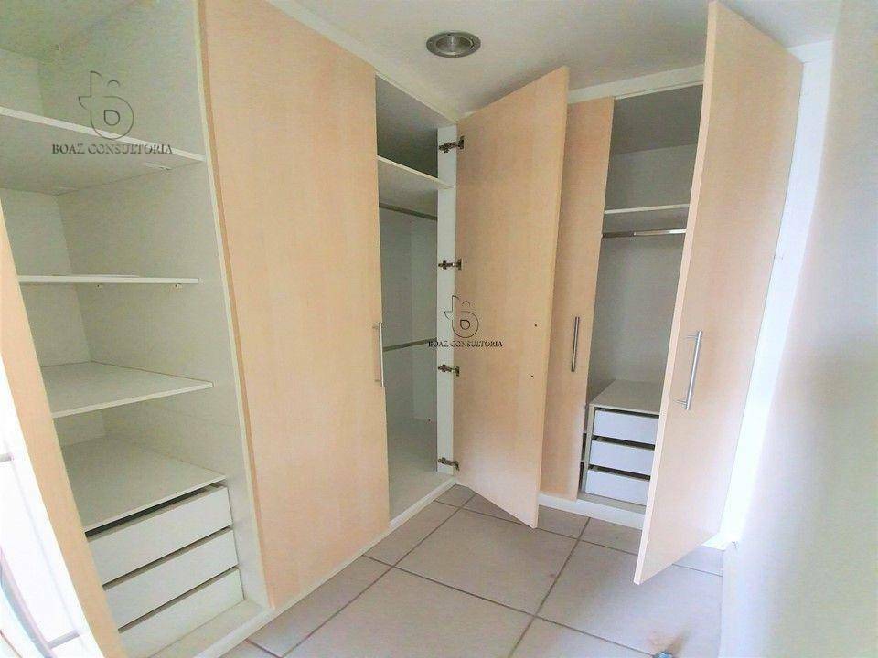 Apartamento à venda com 3 quartos, 97m² - Foto 13