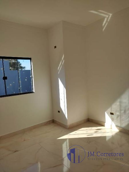 Casa à venda com 3 quartos, 92m² - Foto 4