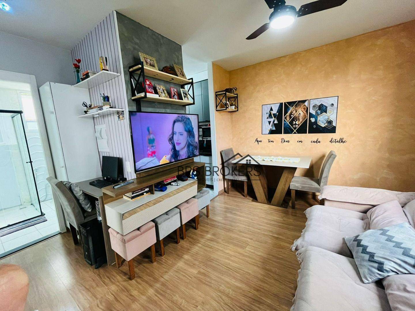 Apartamento à venda com 2 quartos, 44m² - Foto 2