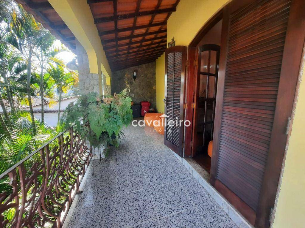 Casa à venda com 4 quartos, 328m² - Foto 24