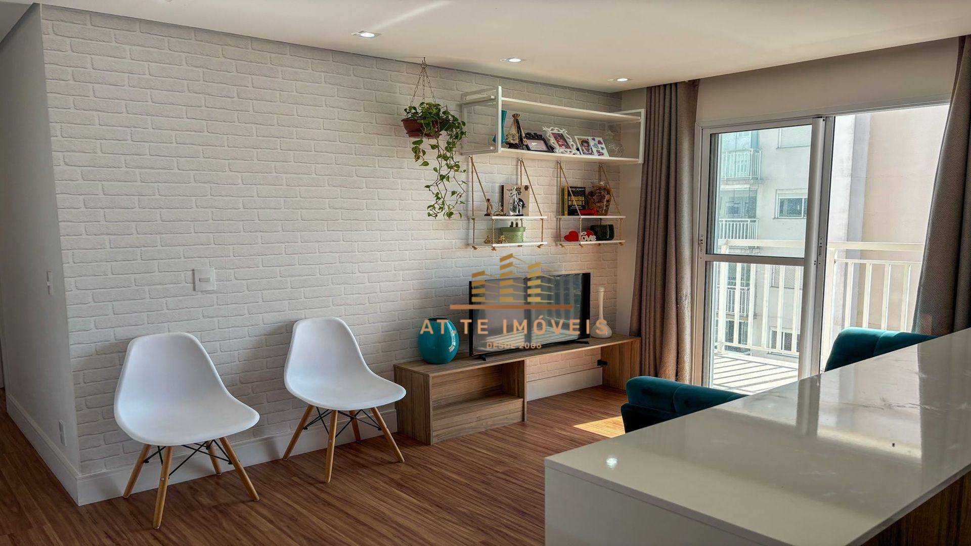 Apartamento à venda com 2 quartos, 49m² - Foto 2