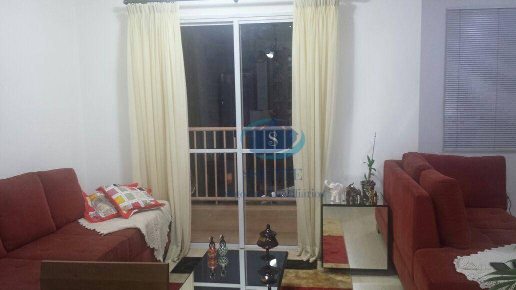 Apartamento à venda com 3 quartos, 68m² - Foto 2