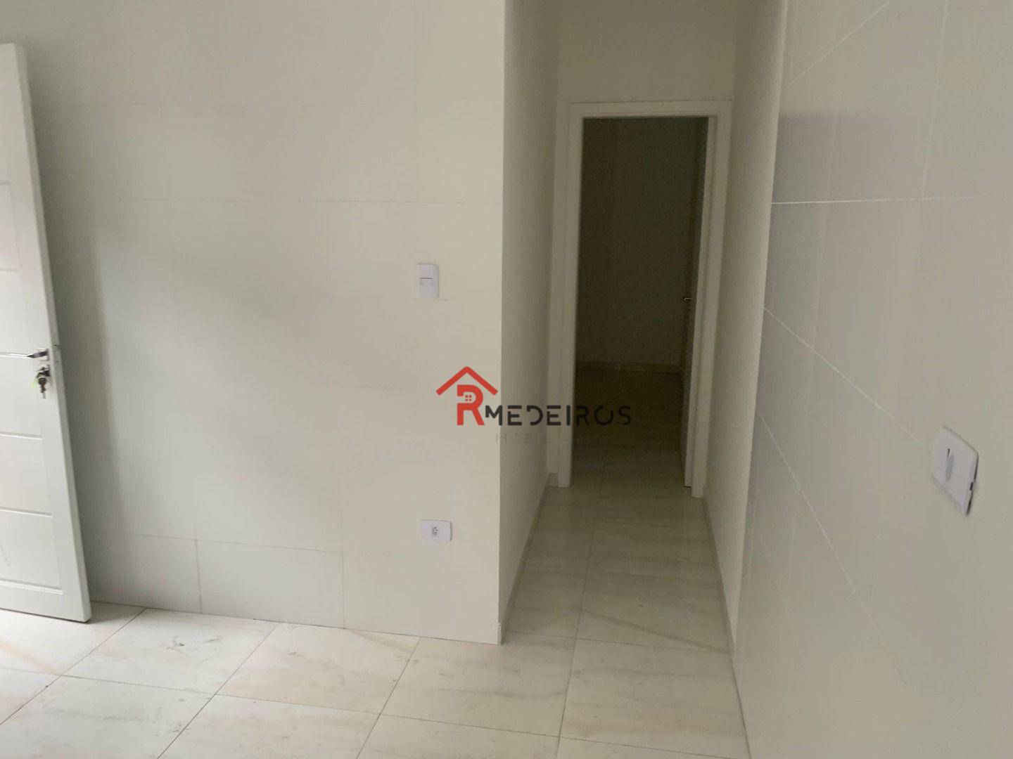 Casa à venda com 2 quartos, 110M2 - Foto 11