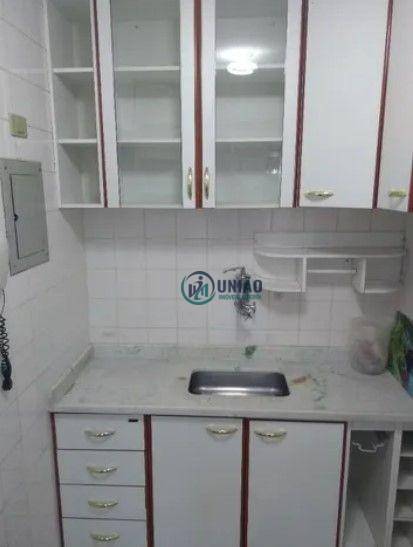 Apartamento à venda com 2 quartos, 68m² - Foto 7