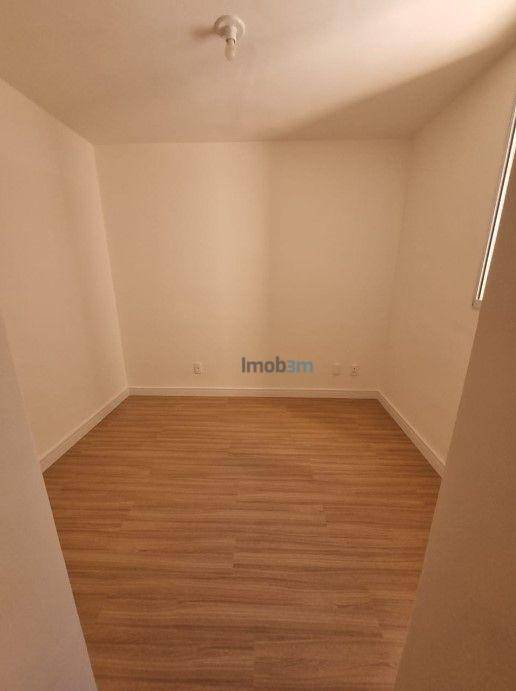 Apartamento à venda com 2 quartos, 44m² - Foto 12