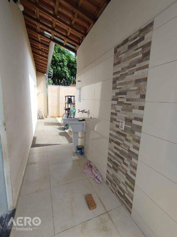 Casa para alugar com 2 quartos, 160m² - Foto 11