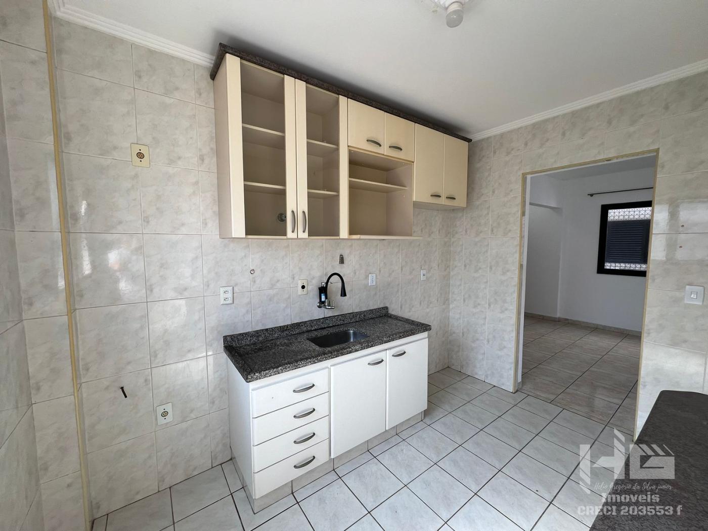 Apartamento à venda com 1 quarto, 68m² - Foto 9