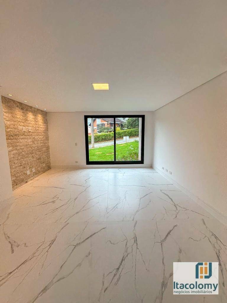 Casa de Condomínio à venda com 4 quartos, 640m² - Foto 4