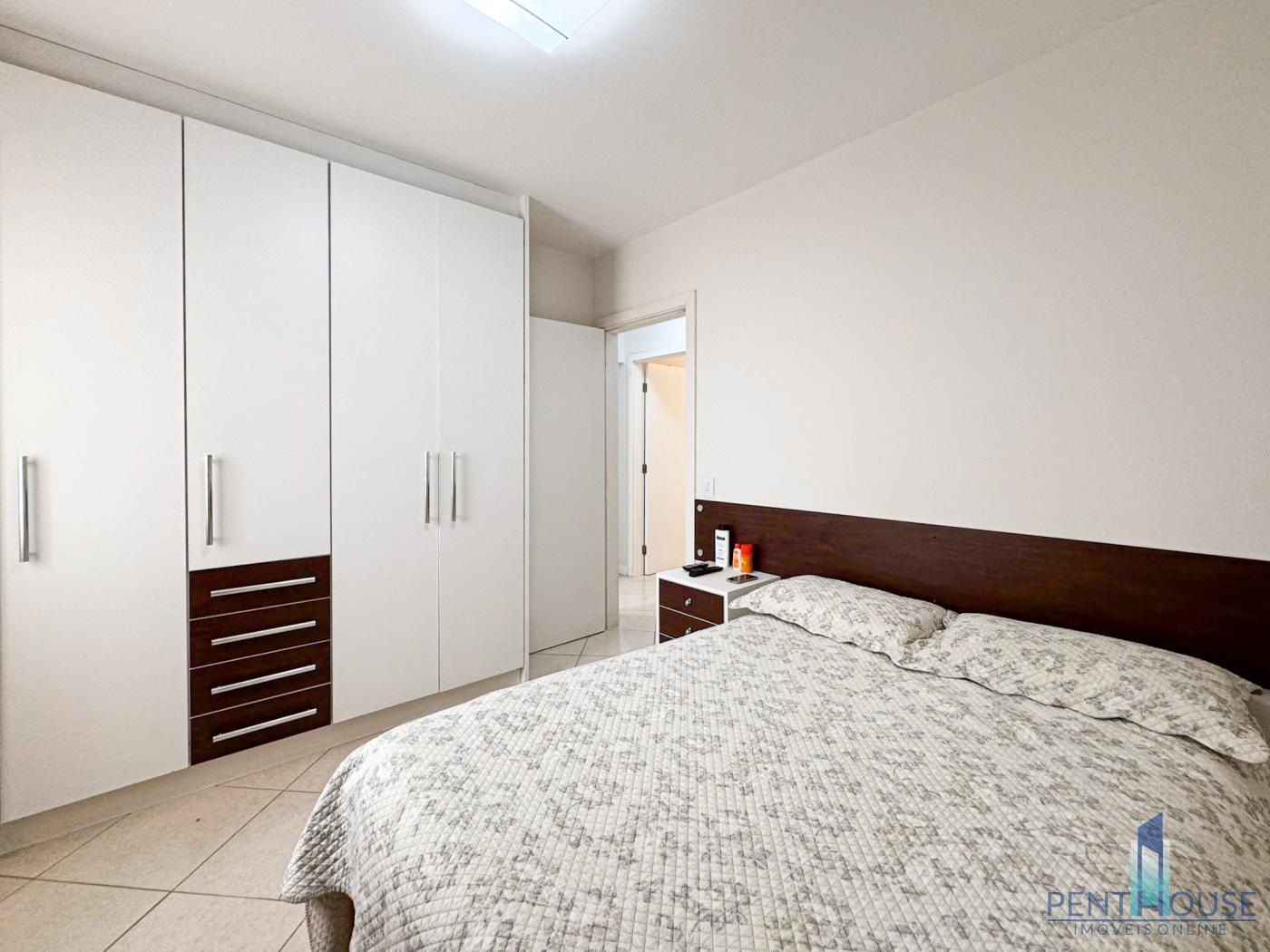 Apartamento à venda com 3 quartos, 177m² - Foto 25