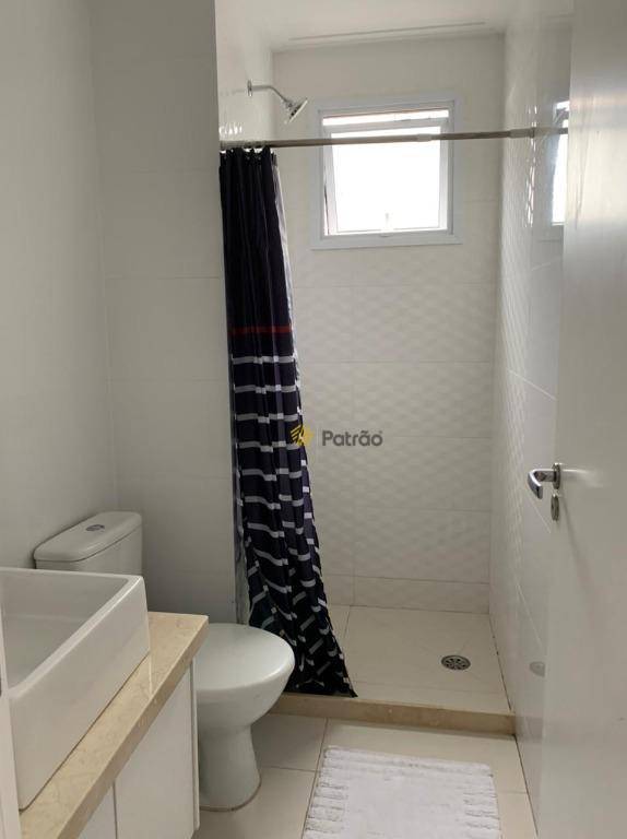 Apartamento à venda com 2 quartos, 70m² - Foto 7