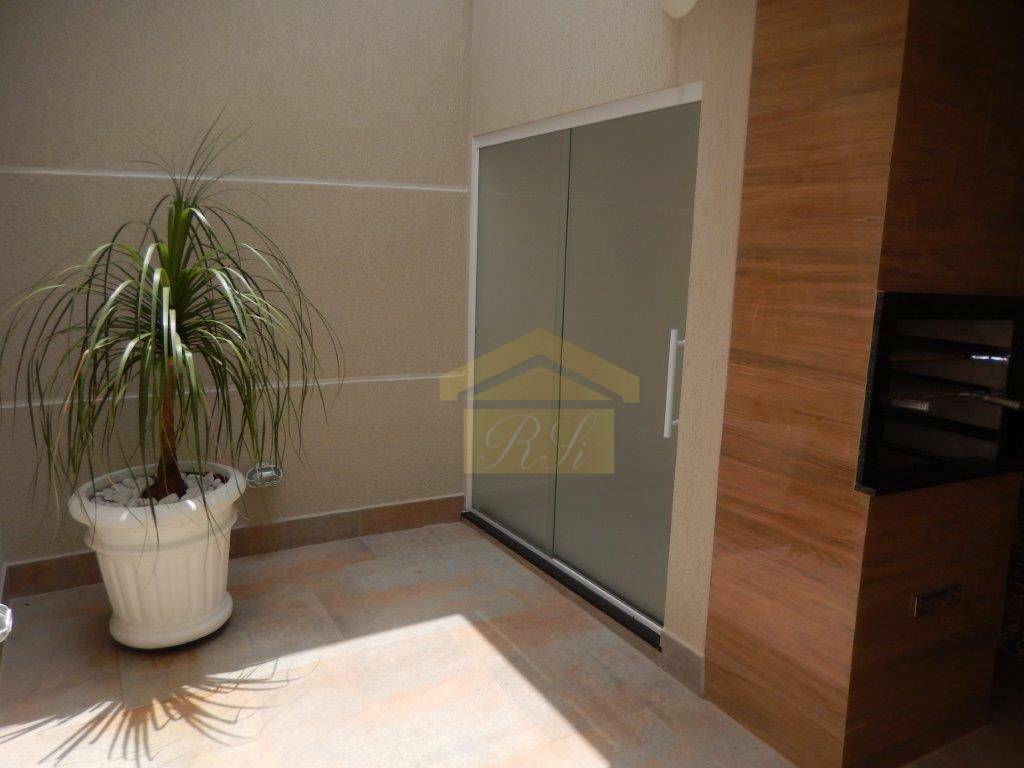 Sobrado à venda com 4 quartos, 200m² - Foto 42