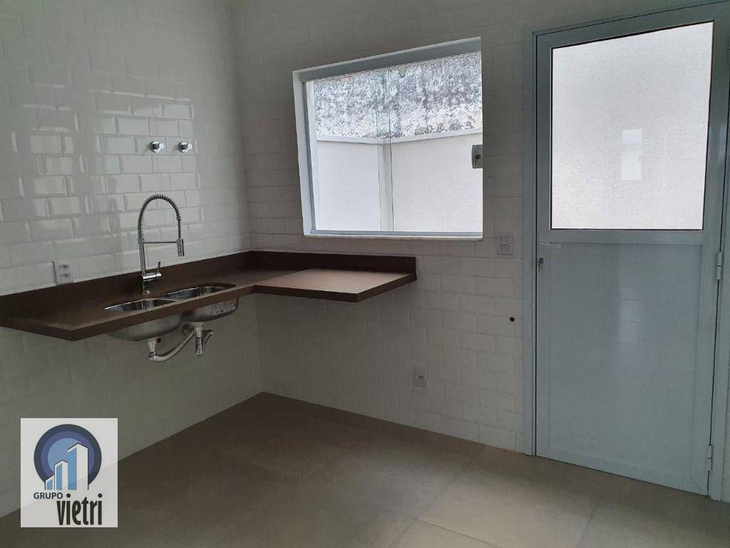 Sobrado à venda com 2 quartos, 71m² - Foto 9