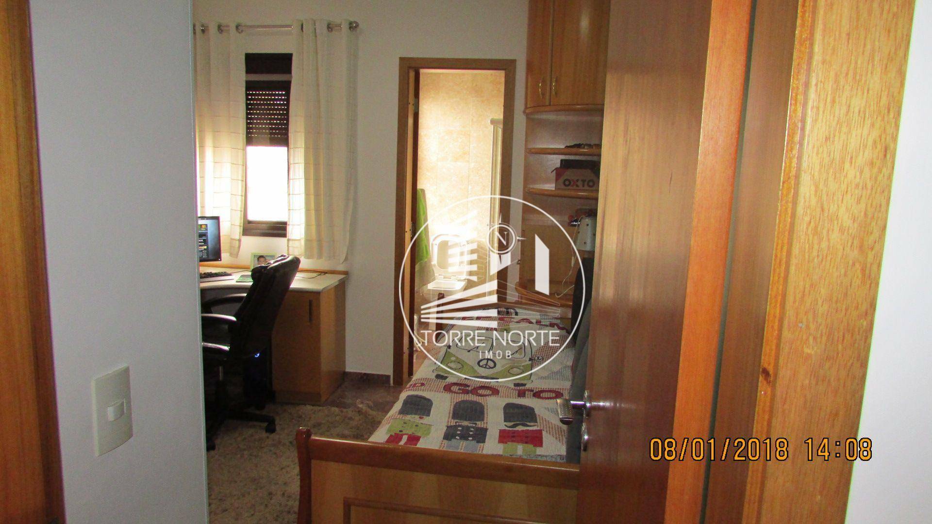 Apartamento à venda com 3 quartos, 187m² - Foto 8