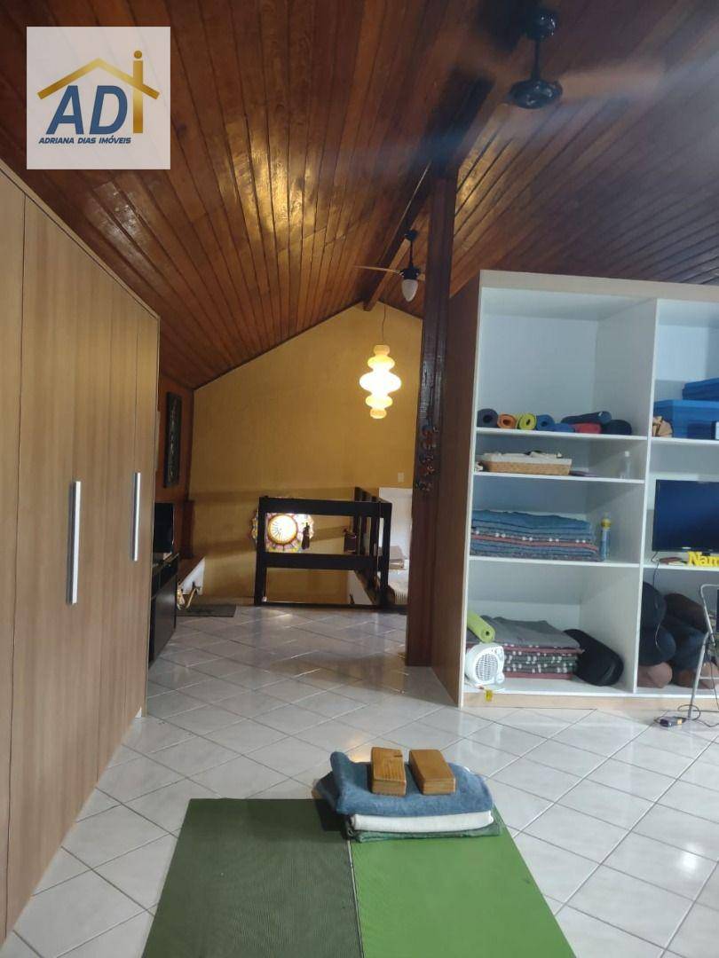 Casa de Condomínio à venda com 4 quartos, 247m² - Foto 17