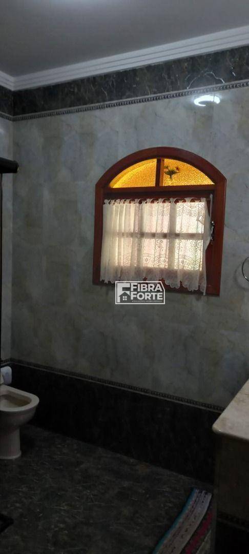 Chácara à venda com 2 quartos, 220m² - Foto 19