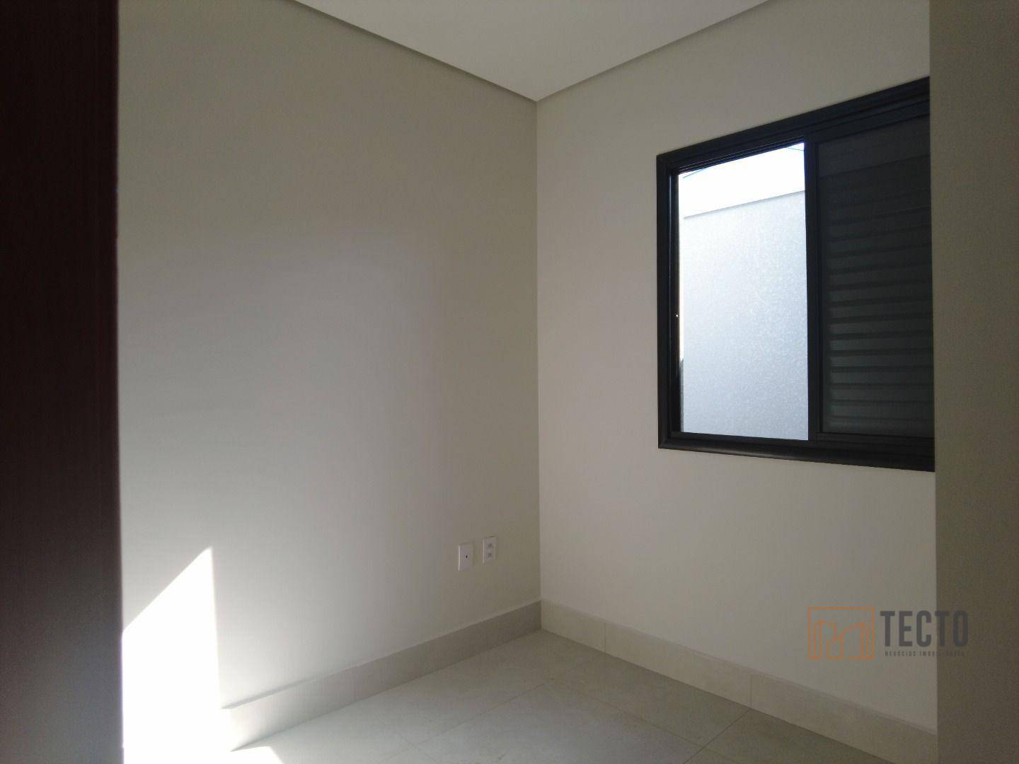 Casa à venda com 2 quartos, 88m² - Foto 10