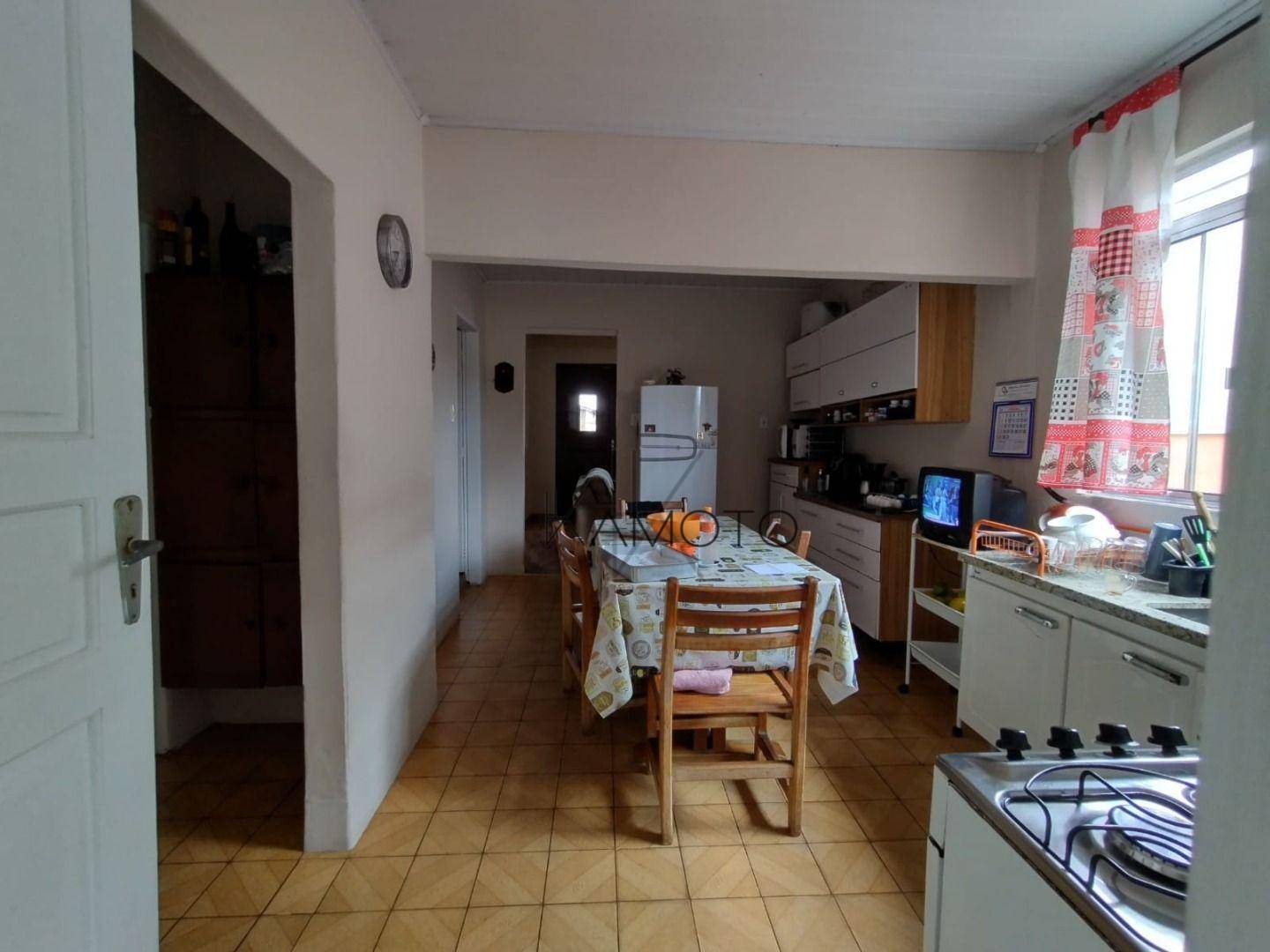 Casa à venda com 3 quartos, 122m² - Foto 11