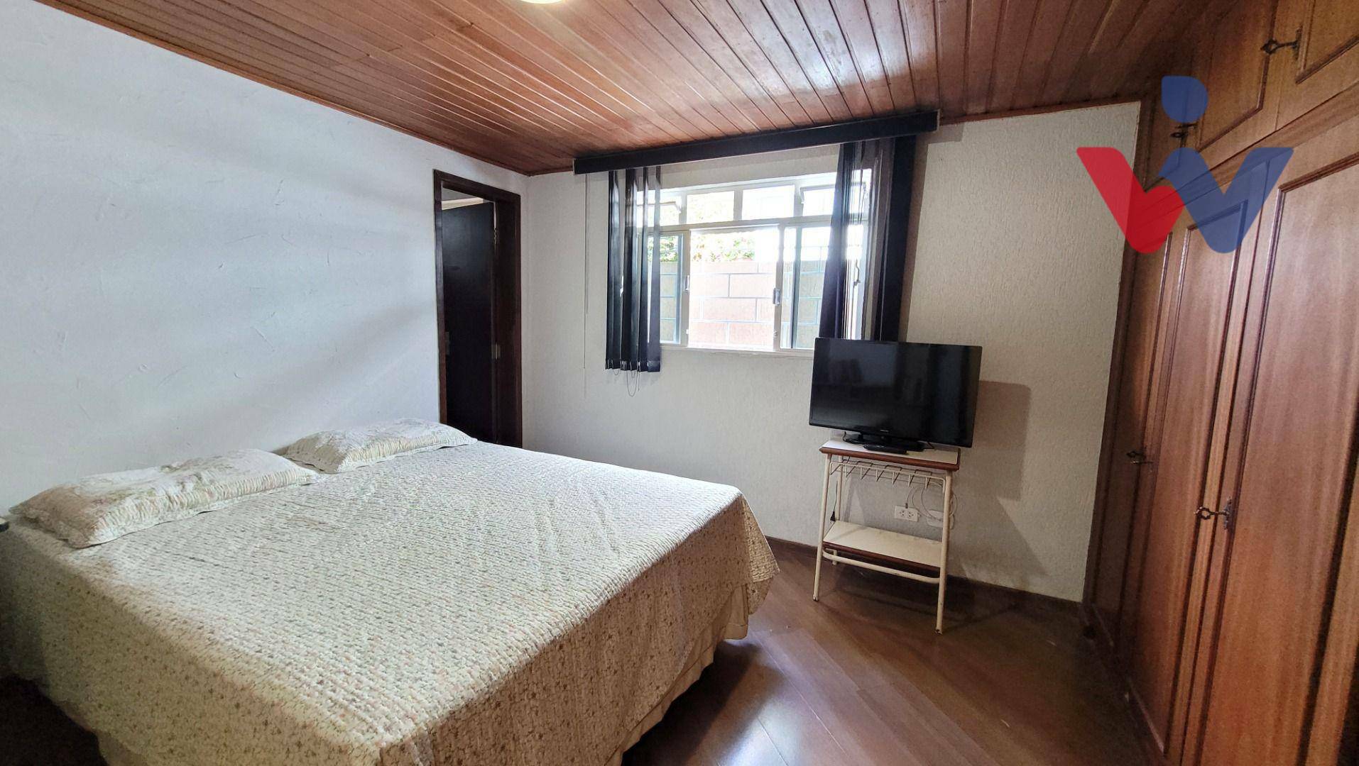 Casa à venda com 3 quartos, 342m² - Foto 29