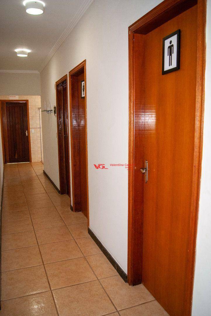 Pousada-Chalé à venda com 10 quartos, 1300m² - Foto 43