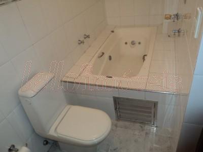 Apartamento para alugar com 3 quartos, 170m² - Foto 13