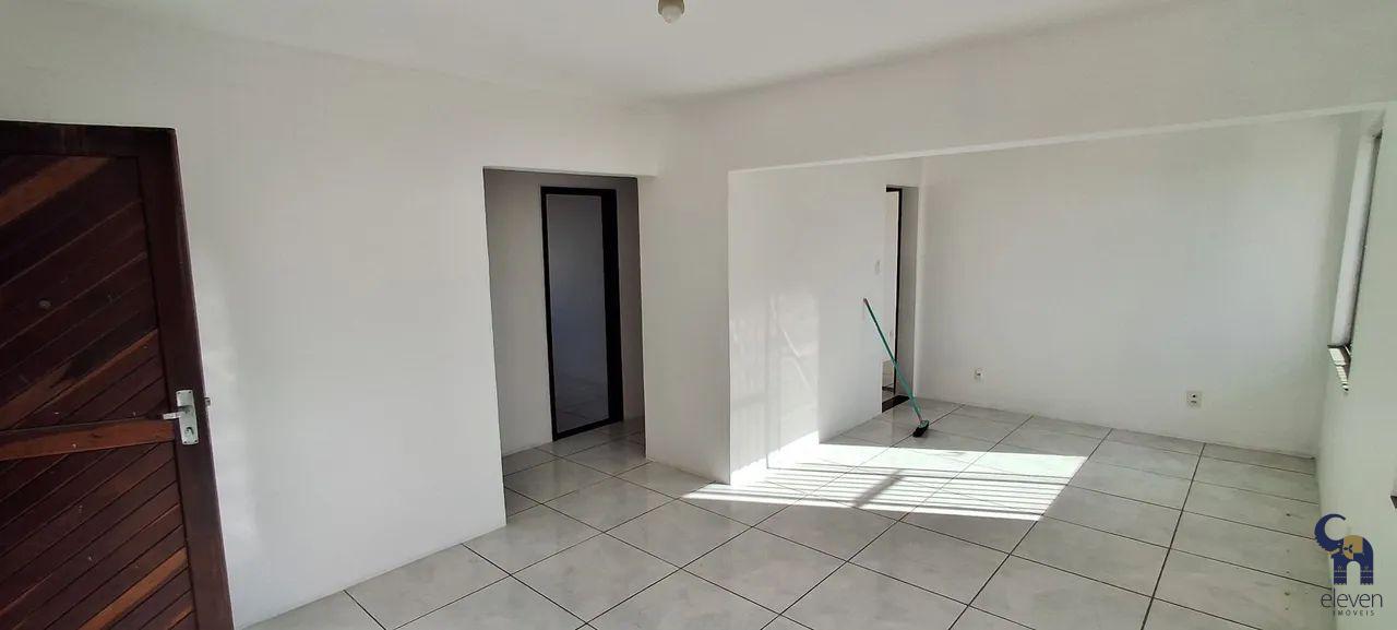 Apartamento à venda com 3 quartos, 82m² - Foto 1