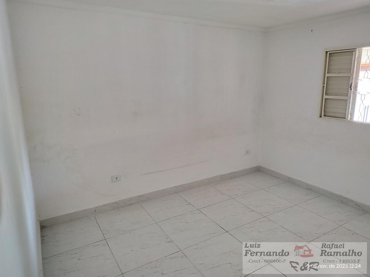 Casa à venda com 2 quartos, 150m² - Foto 14