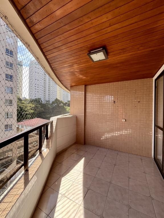 Apartamento à venda com 3 quartos, 204m² - Foto 6