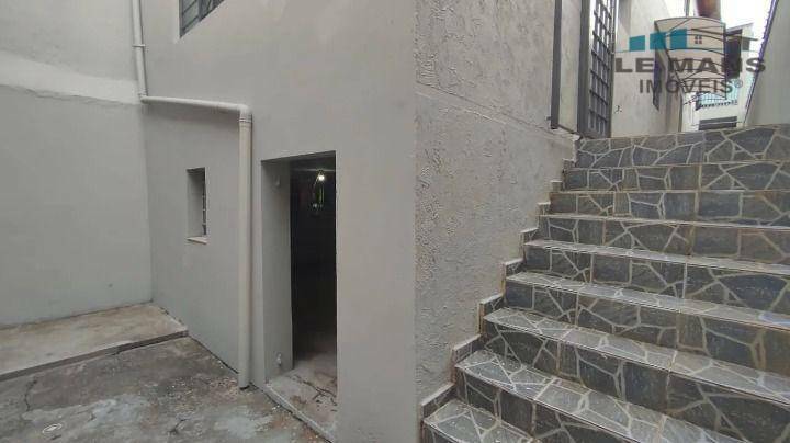 Casa à venda e aluguel com 3 quartos, 127m² - Foto 27