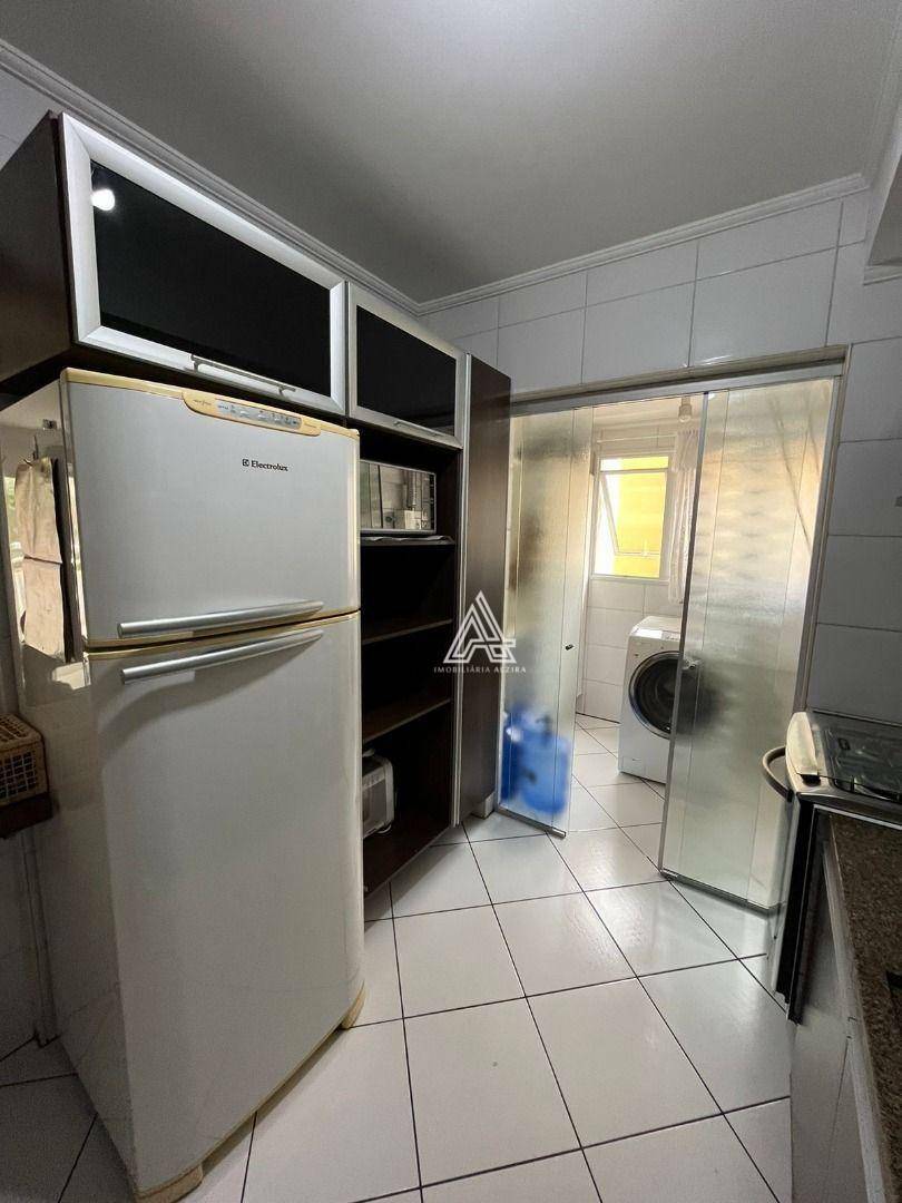 Apartamento à venda com 2 quartos, 83m² - Foto 8