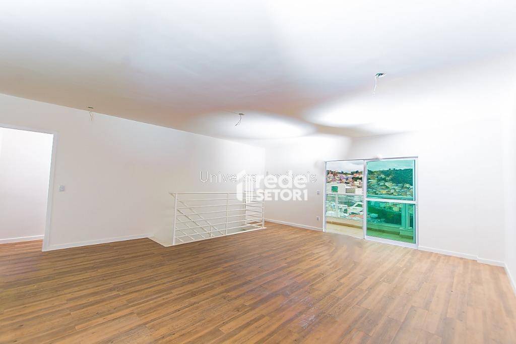Cobertura à venda com 4 quartos, 220m² - Foto 16