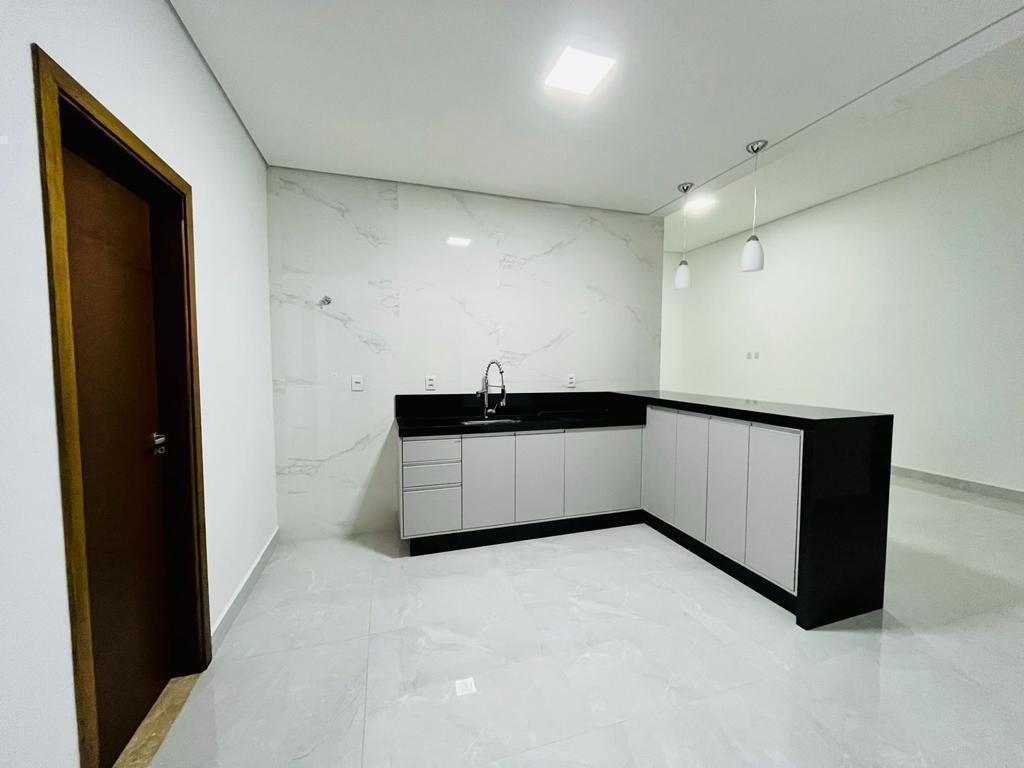 Casa de Condomínio à venda com 3 quartos, 200m² - Foto 6