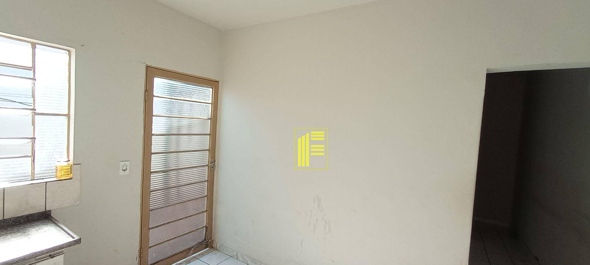 Casa para alugar com 1 quarto, 45m² - Foto 8